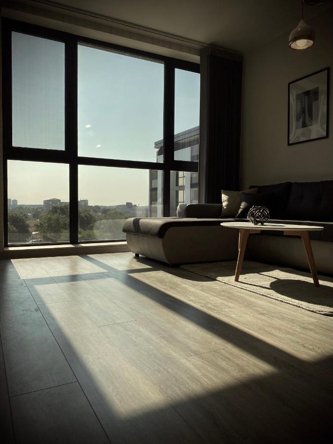 Private Apartment For 4 Guests And Parking 플로브디프 외부 사진